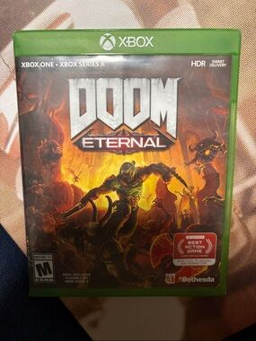 DOOM Eternal (Xbox) - Green Case by Bethesda
